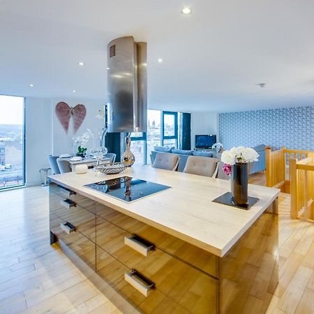 Spacious 3-Bed Penthouse With City Sky Line Views Шефилд Экстерьер фото